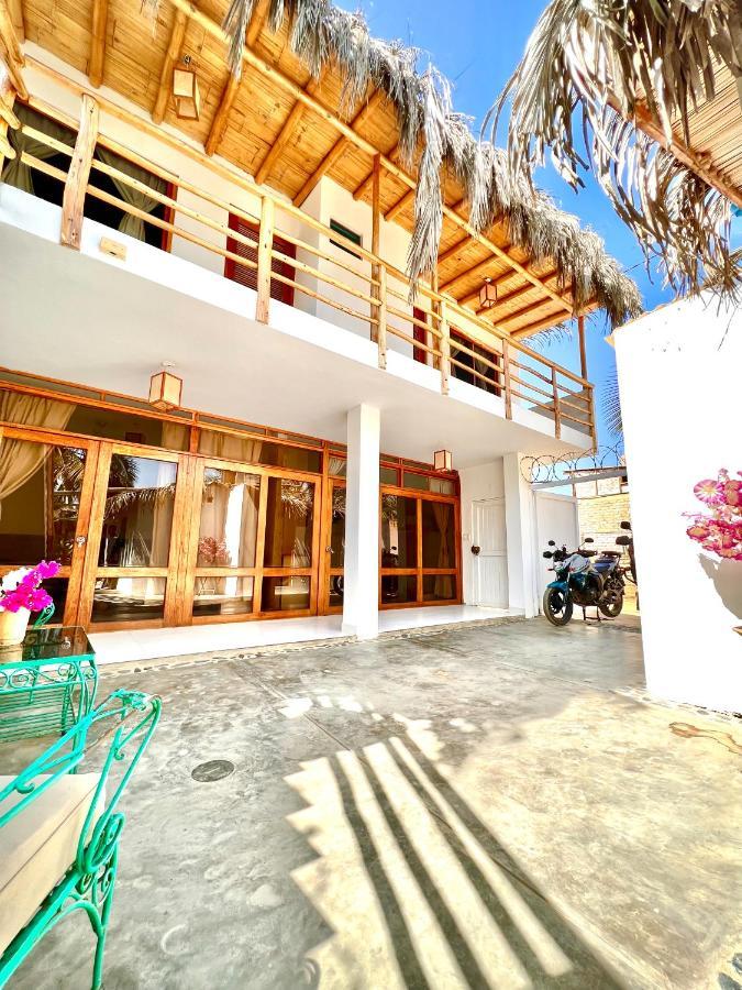 Bed and Breakfast Casa Maracuya à Máncora Extérieur photo