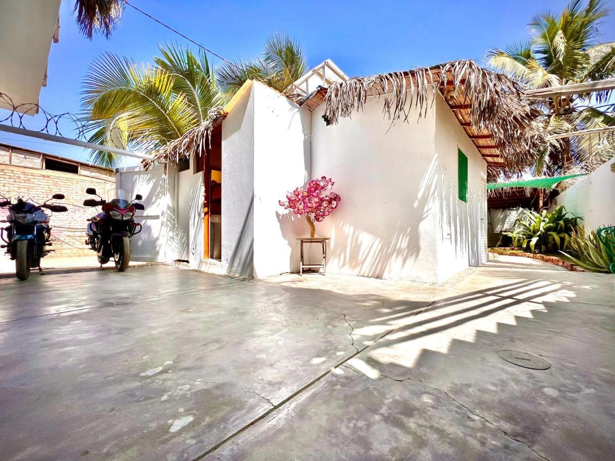 Bed and Breakfast Casa Maracuya à Máncora Extérieur photo